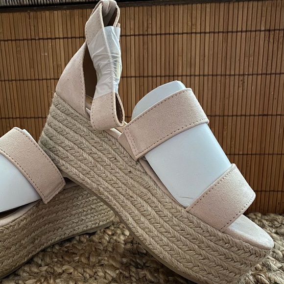 Francesca’s Qupid Nude,Suede,BIGBANG Platform,Shoes,Sandals,Espadrilles•NWT•6.5 - Picture 4 of 12